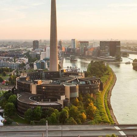 Tmj Apartment 2 Düsseldorf Buitenkant foto