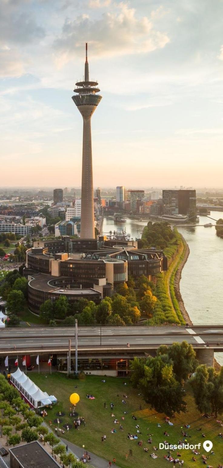 Tmj Apartment 2 Düsseldorf Buitenkant foto